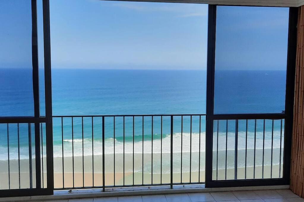 Apto Frente Mar 2 Suites Rio de Janeiro Extérieur photo